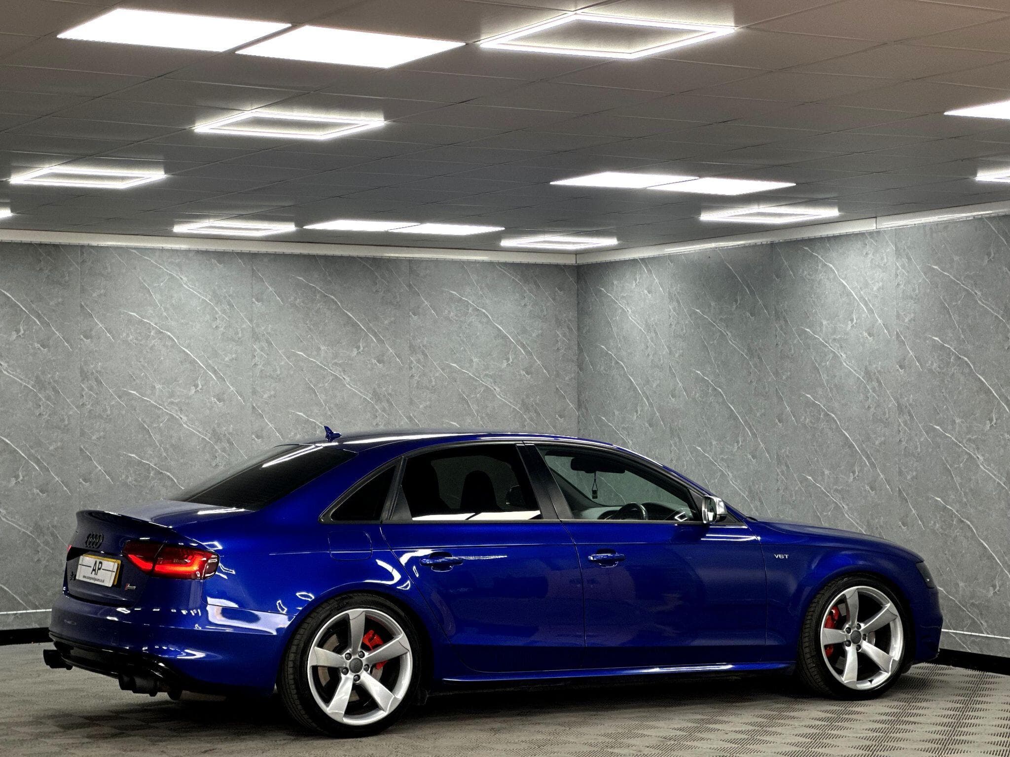 2013 Audi S4 - Thumbnail 24