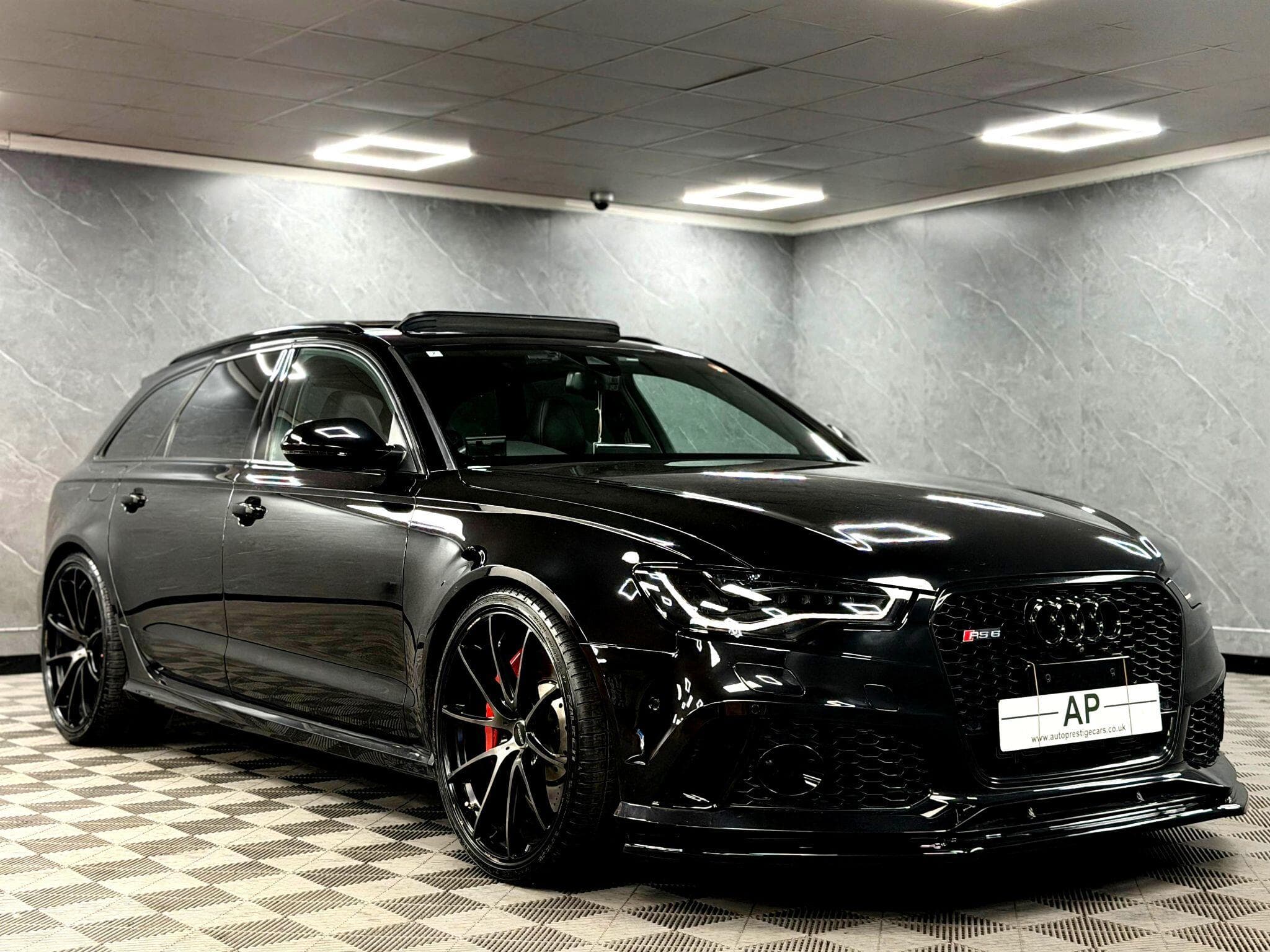 2016 Audi RS6 Avant - Thumbnail 30
