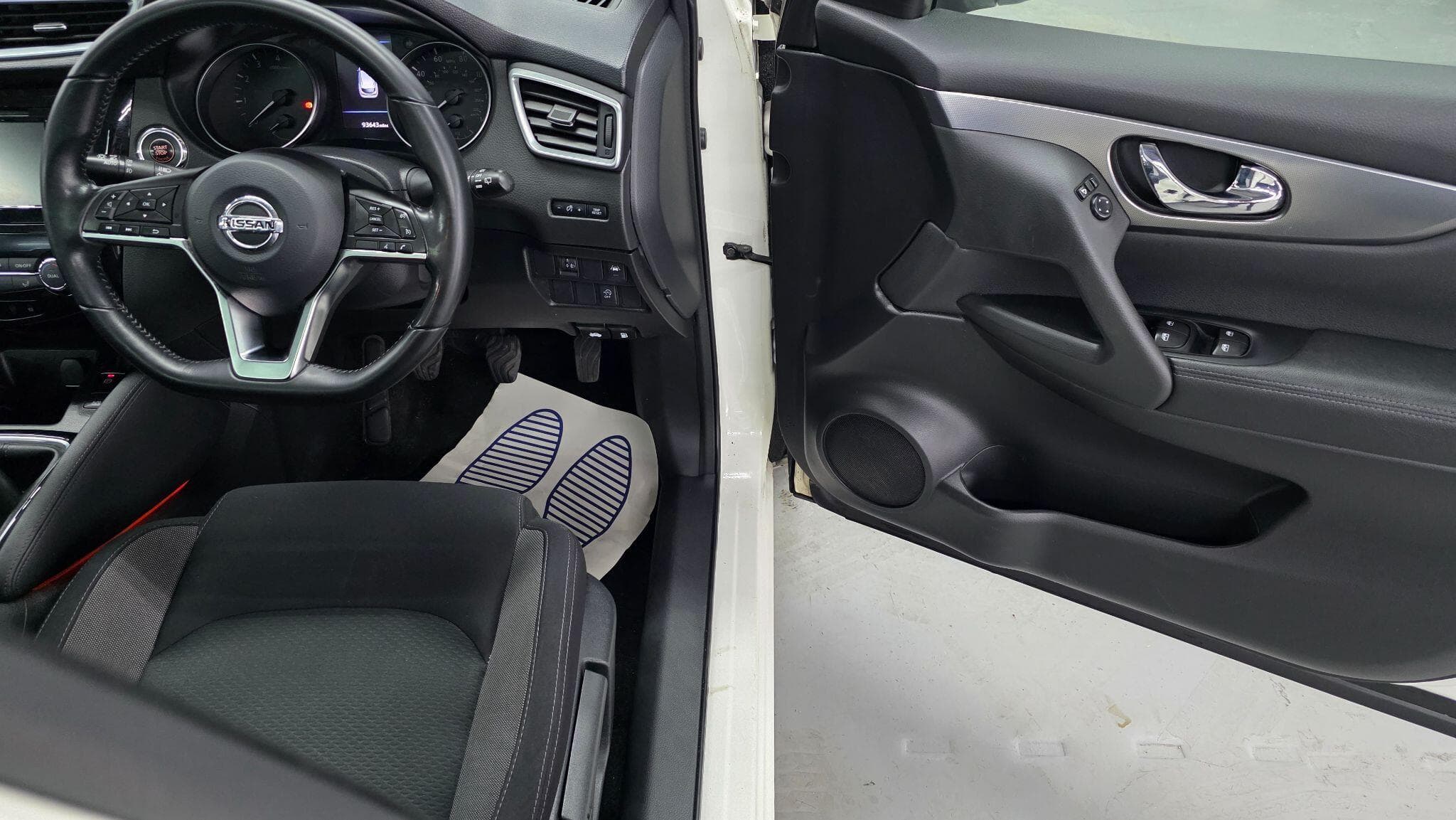 2020 Nissan Qashqai - Thumbnail 11