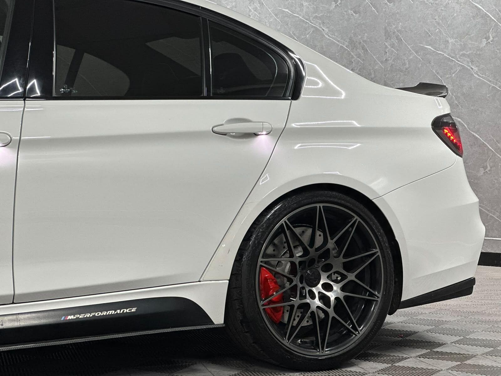 2018 BMW M3 - Image 4