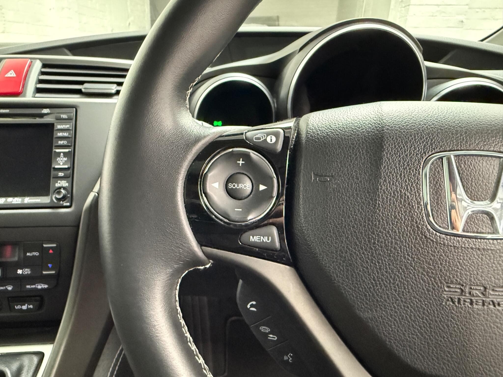 2014 Honda Civic - Thumbnail 29