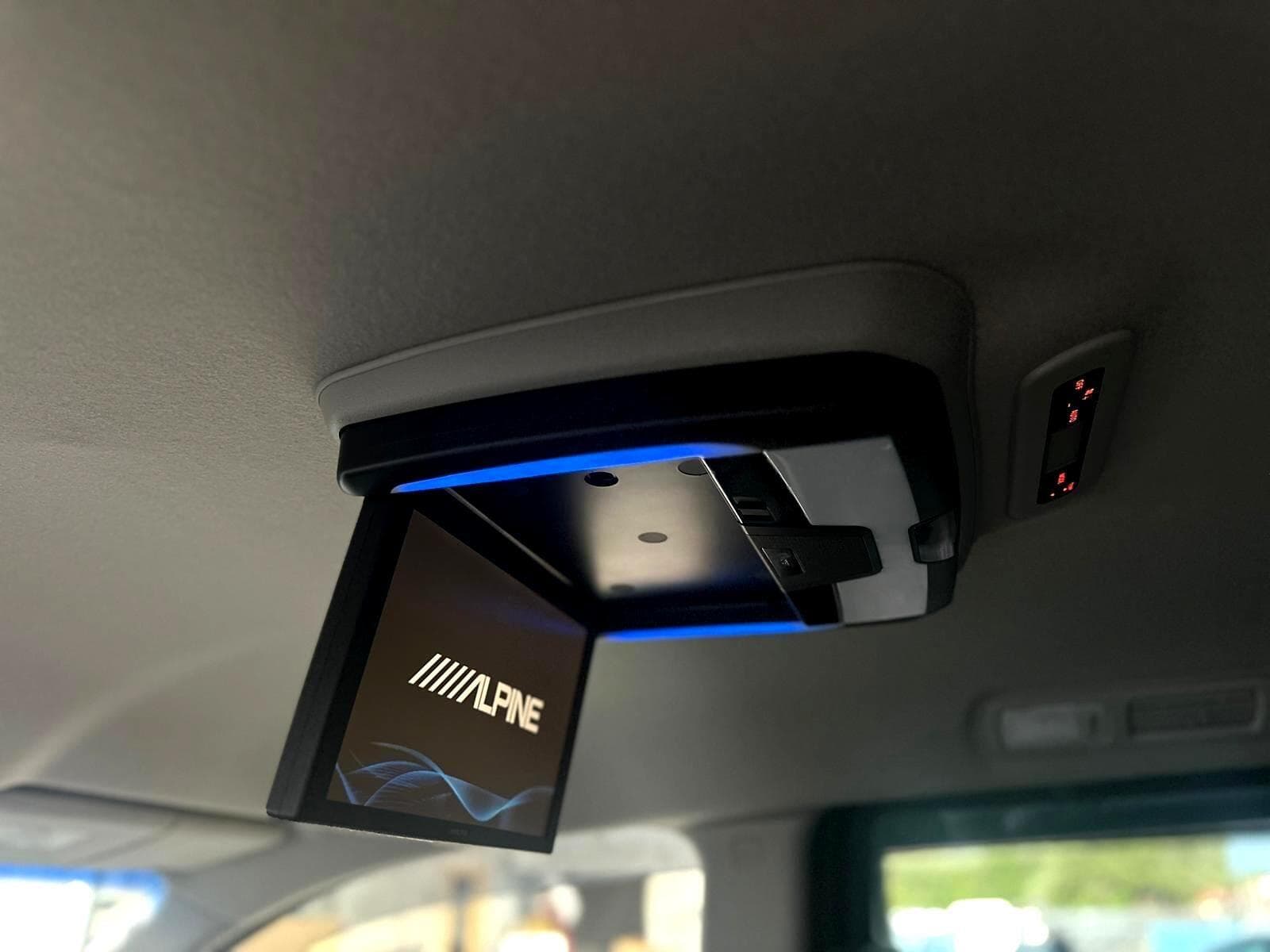 2014 Nissan Elgrand - Thumbnail 54