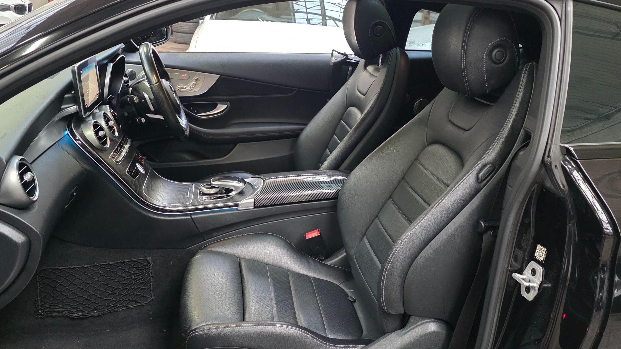 2017 Mercedes-Benz C Class - Thumbnail 16