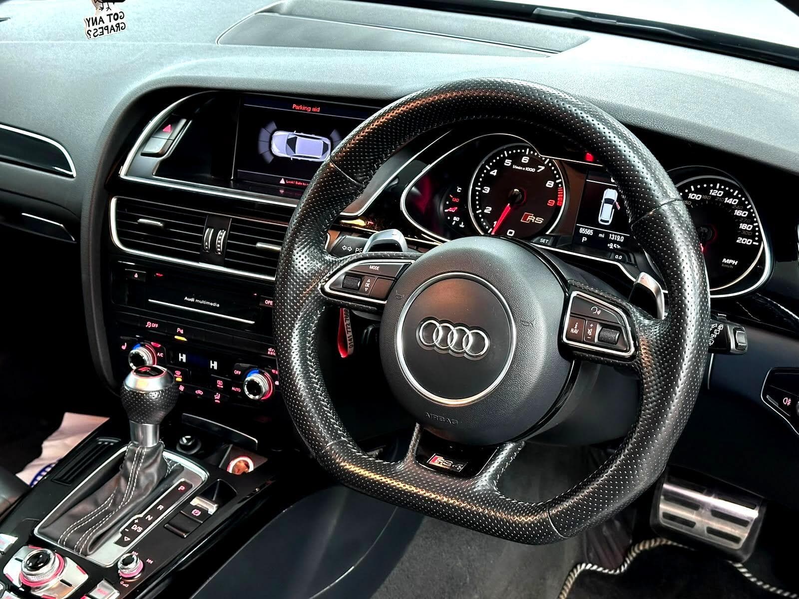 2015 Audi RS4 Avant - Thumbnail 11