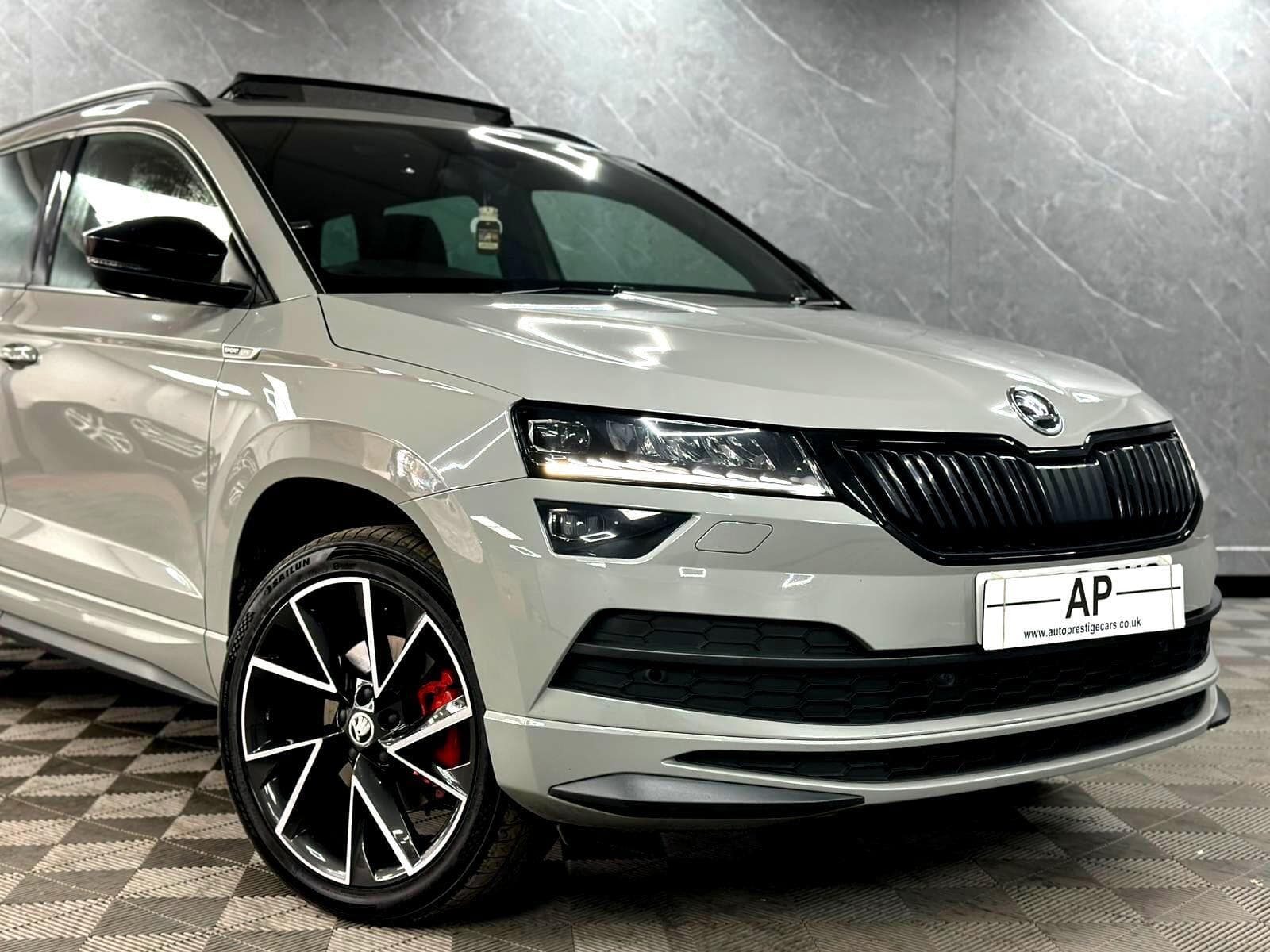 2020 Skoda Karoq - Thumbnail 8