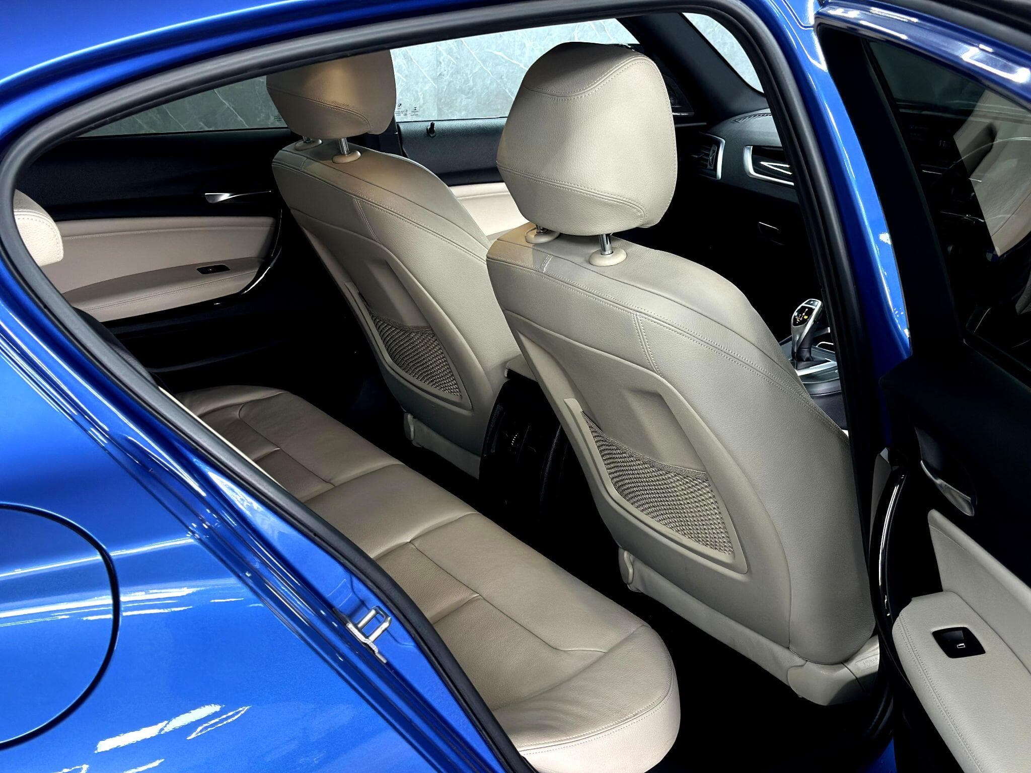 2017 BMW 1 Series - Thumbnail 31