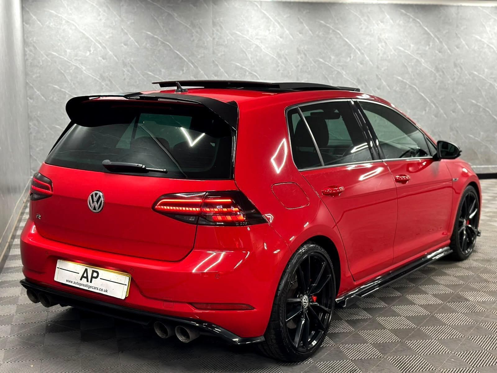 2019 Volkswagen Golf - Thumbnail 28