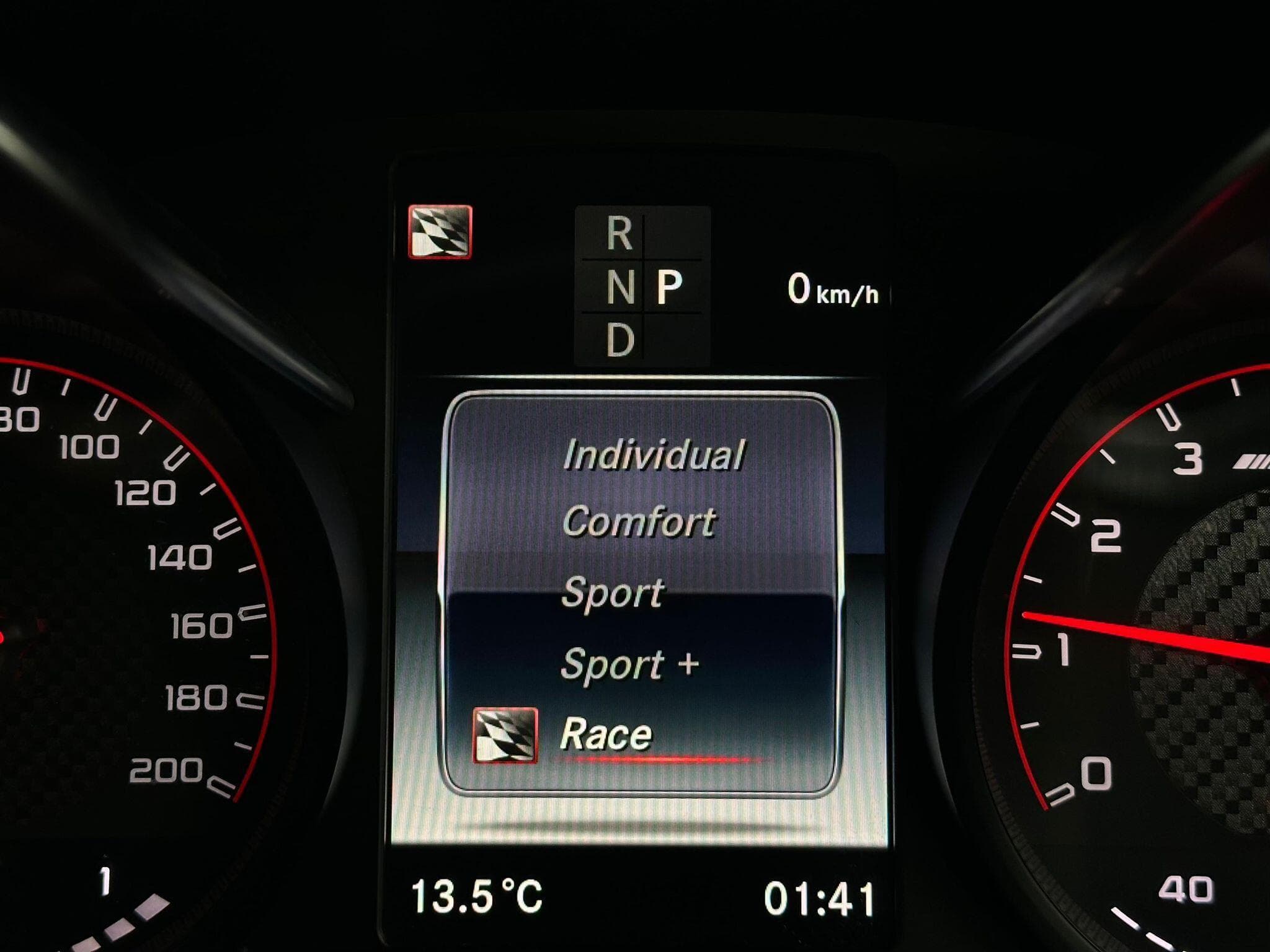 2019 Mercedes-Benz GLC - Thumbnail 43