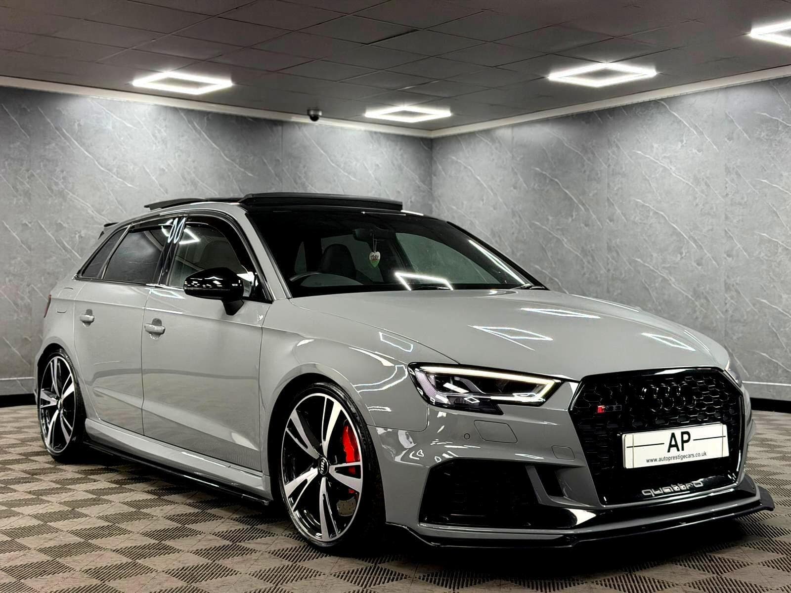 2020 Audi RS3 - Thumbnail 39