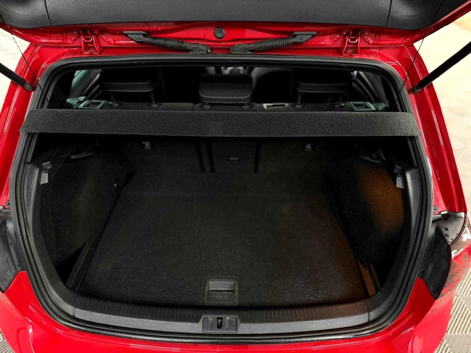 2015 Volkswagen Golf - Thumbnail 53