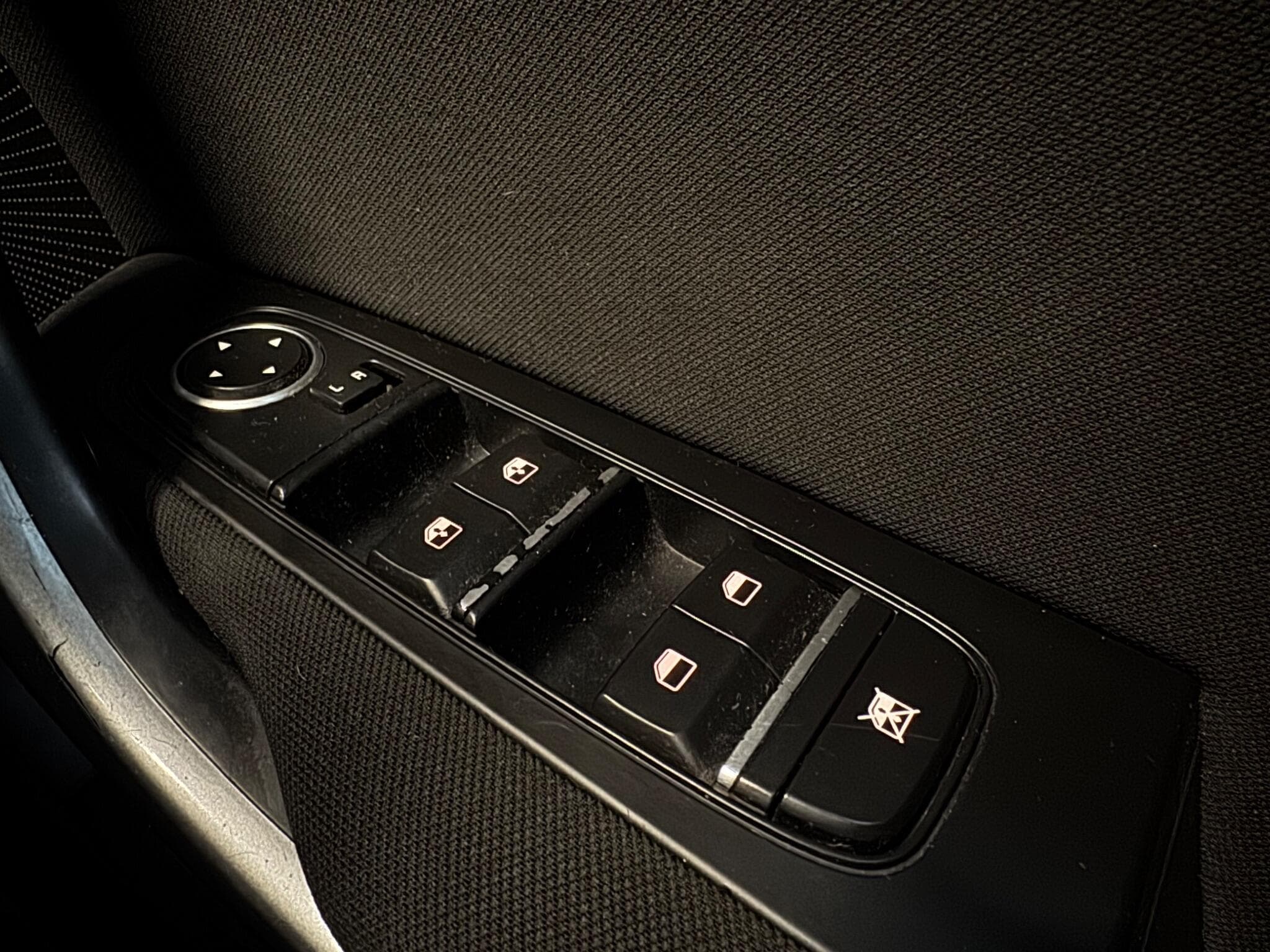 2019 Kia Ceed - Thumbnail 23