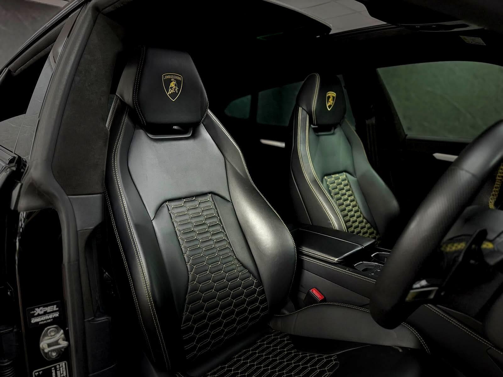 2022 Lamborghini Urus - Thumbnail 46