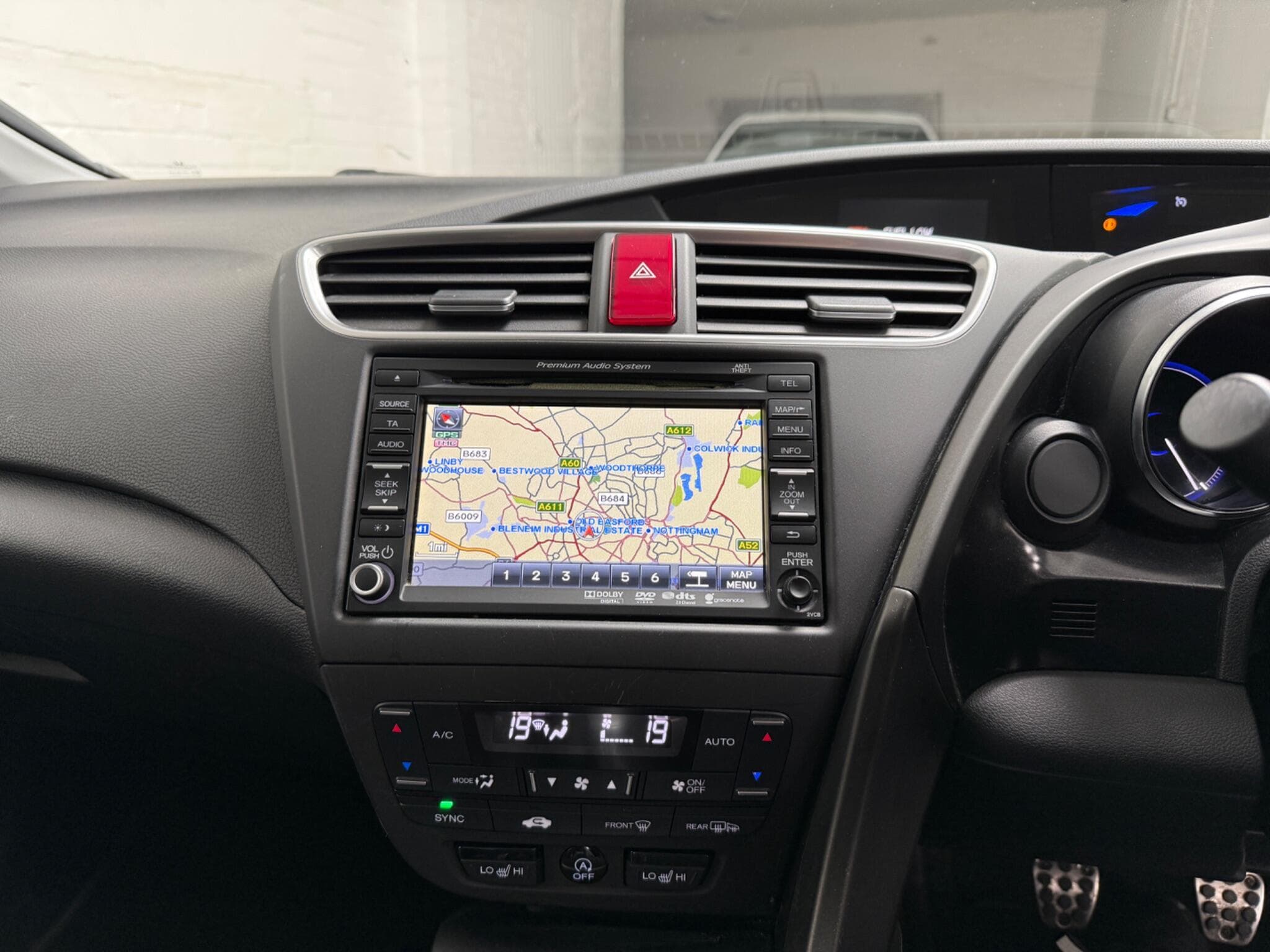 2014 Honda Civic - Thumbnail 19