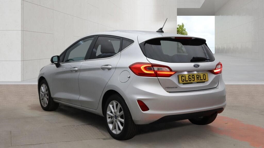 2019 Ford Fiesta - Thumbnail 4