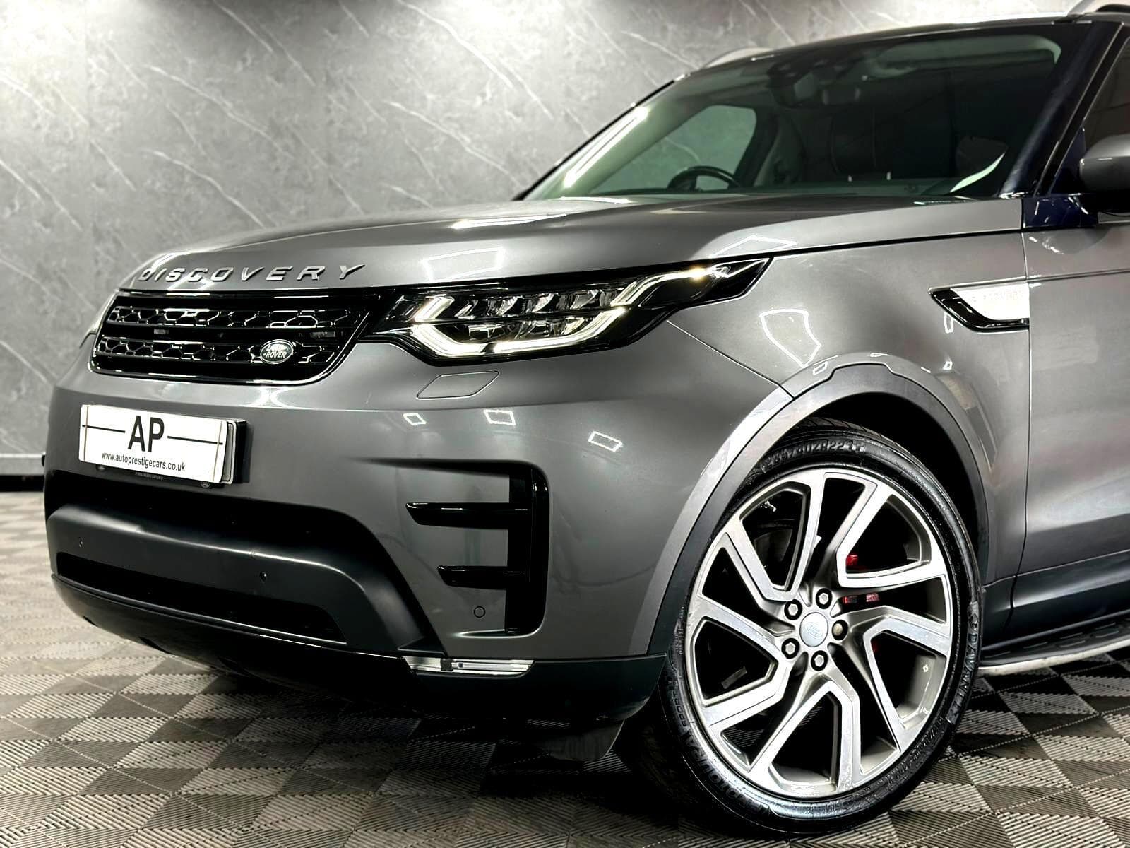 2017 Land Rover Discovery - Thumbnail 24