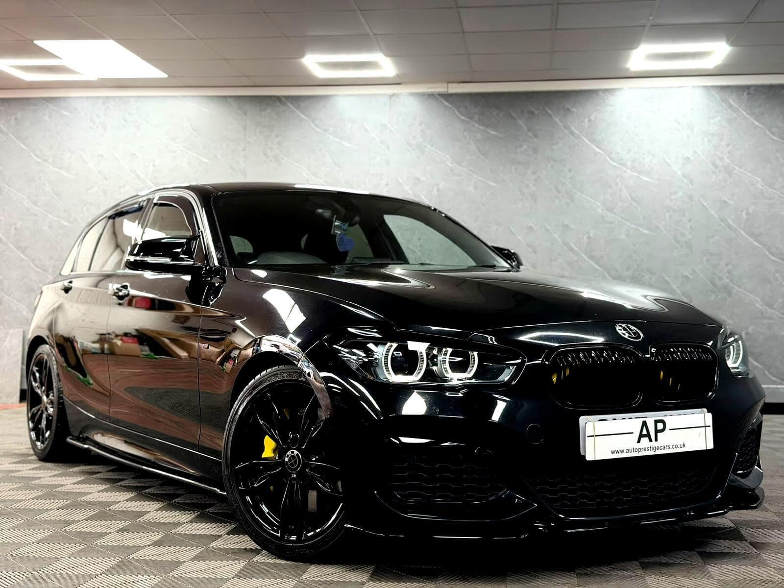2017 BMW 1 Series - Thumbnail 3