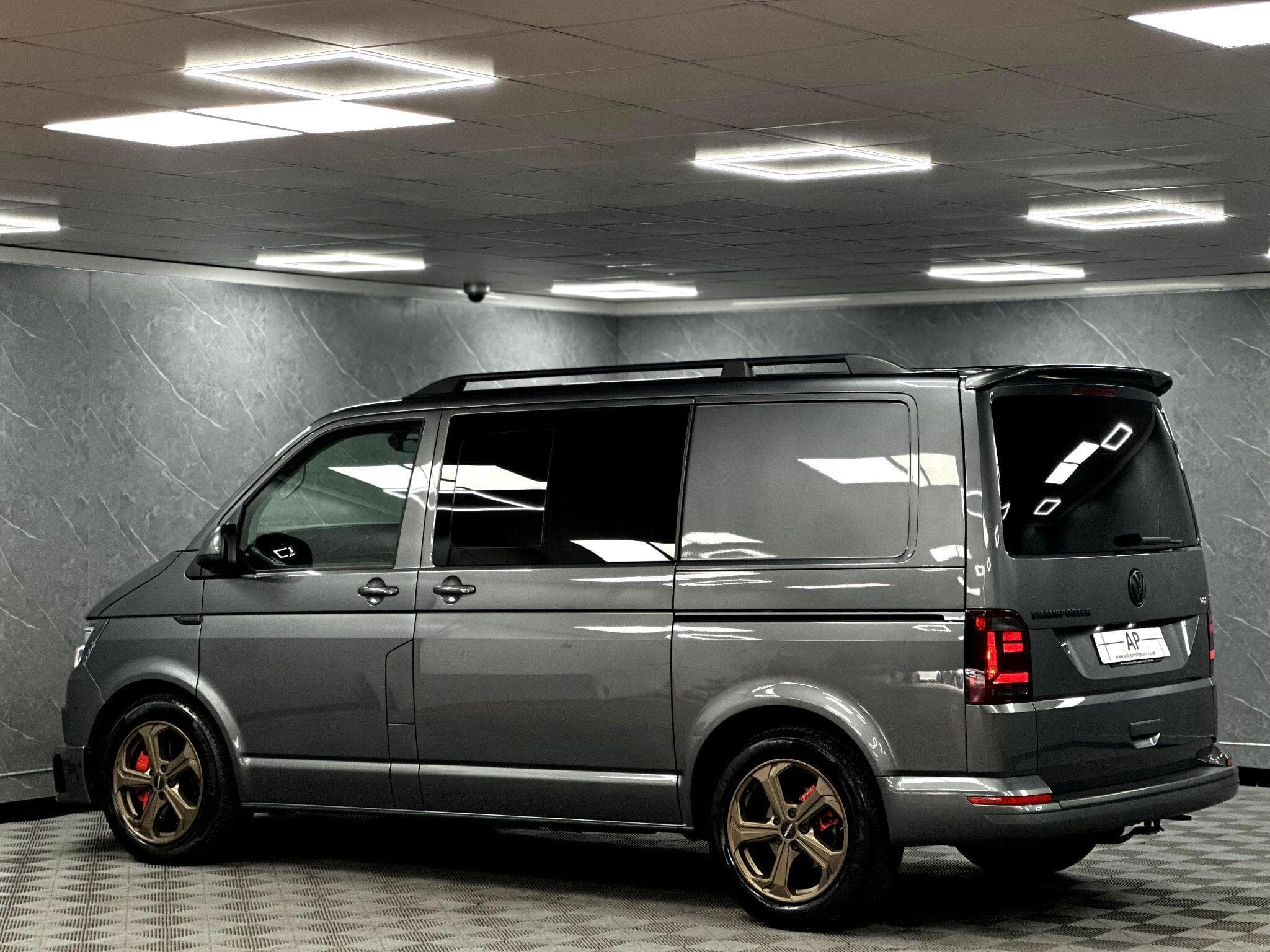 2018 Volkswagen Transporter - Thumbnail 17
