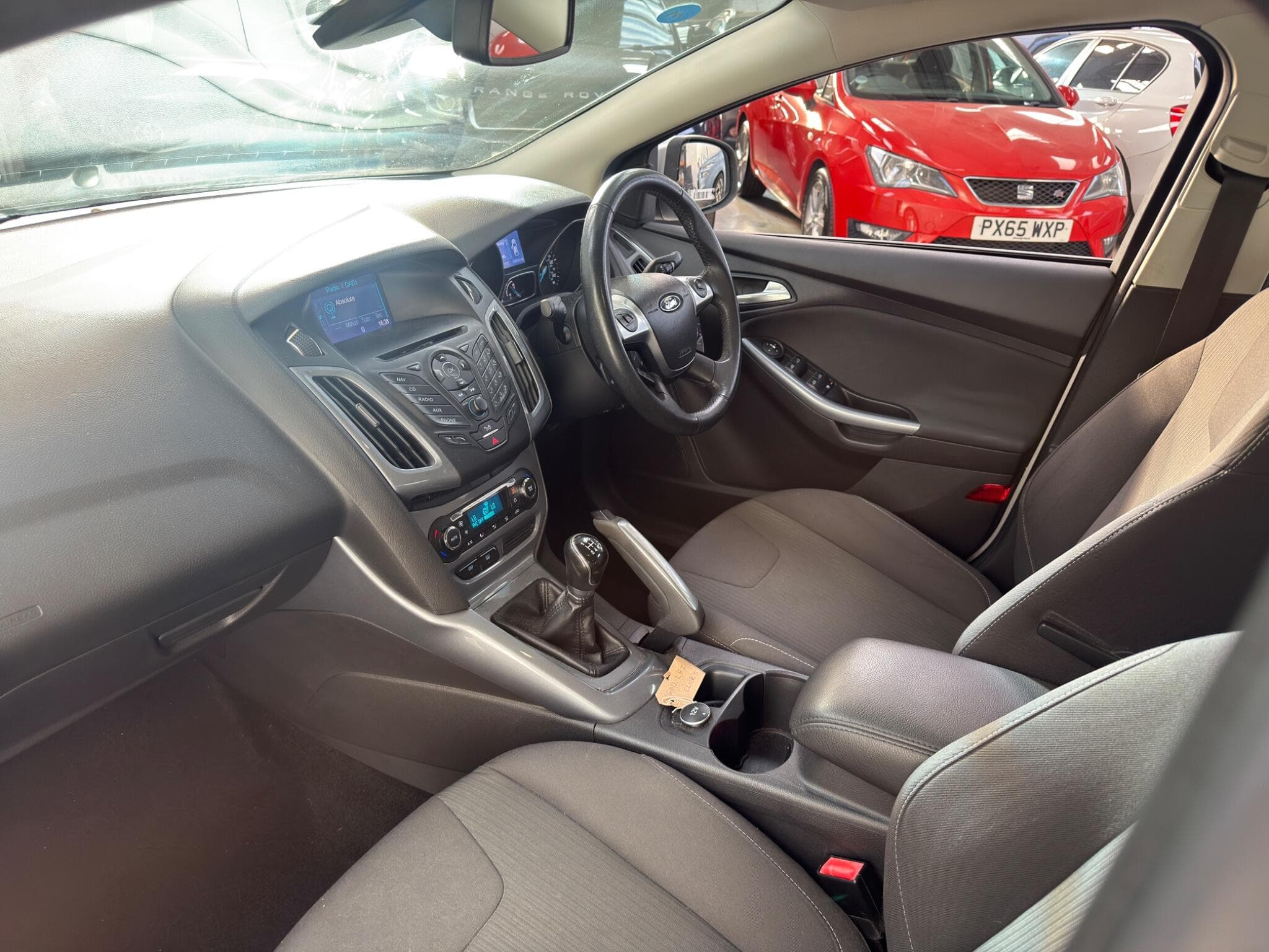 2012 Ford Focus - Thumbnail 35