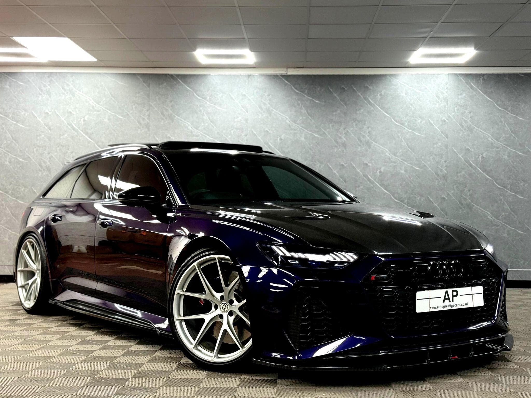 2020 Audi RS6 Avant - Thumbnail 30