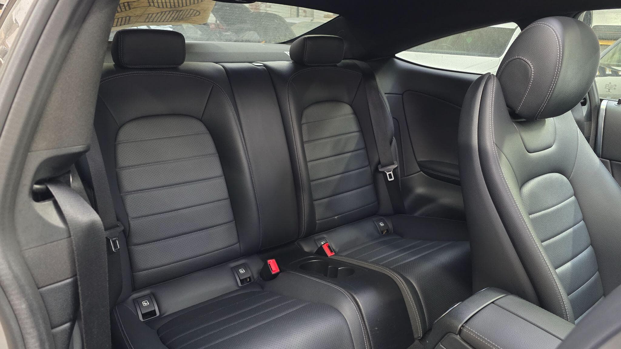 2016 Mercedes-Benz C Class - Thumbnail 16