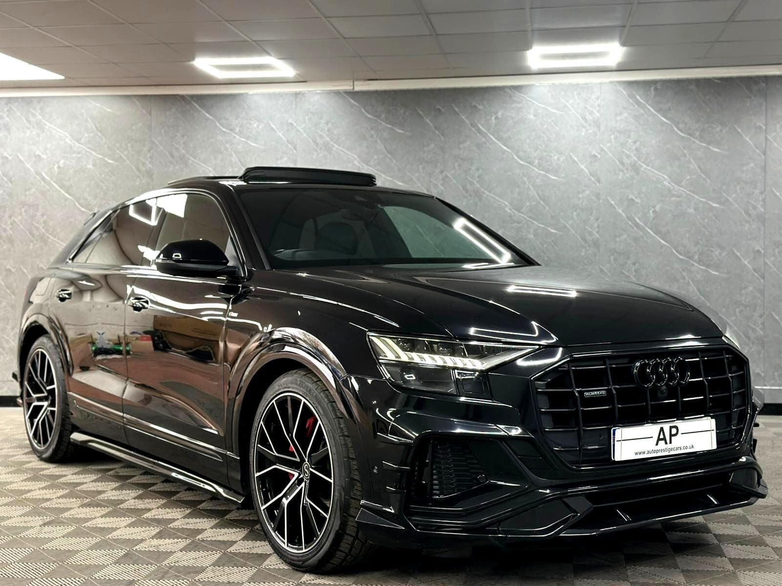 2019 Audi Q8 - Thumbnail 10