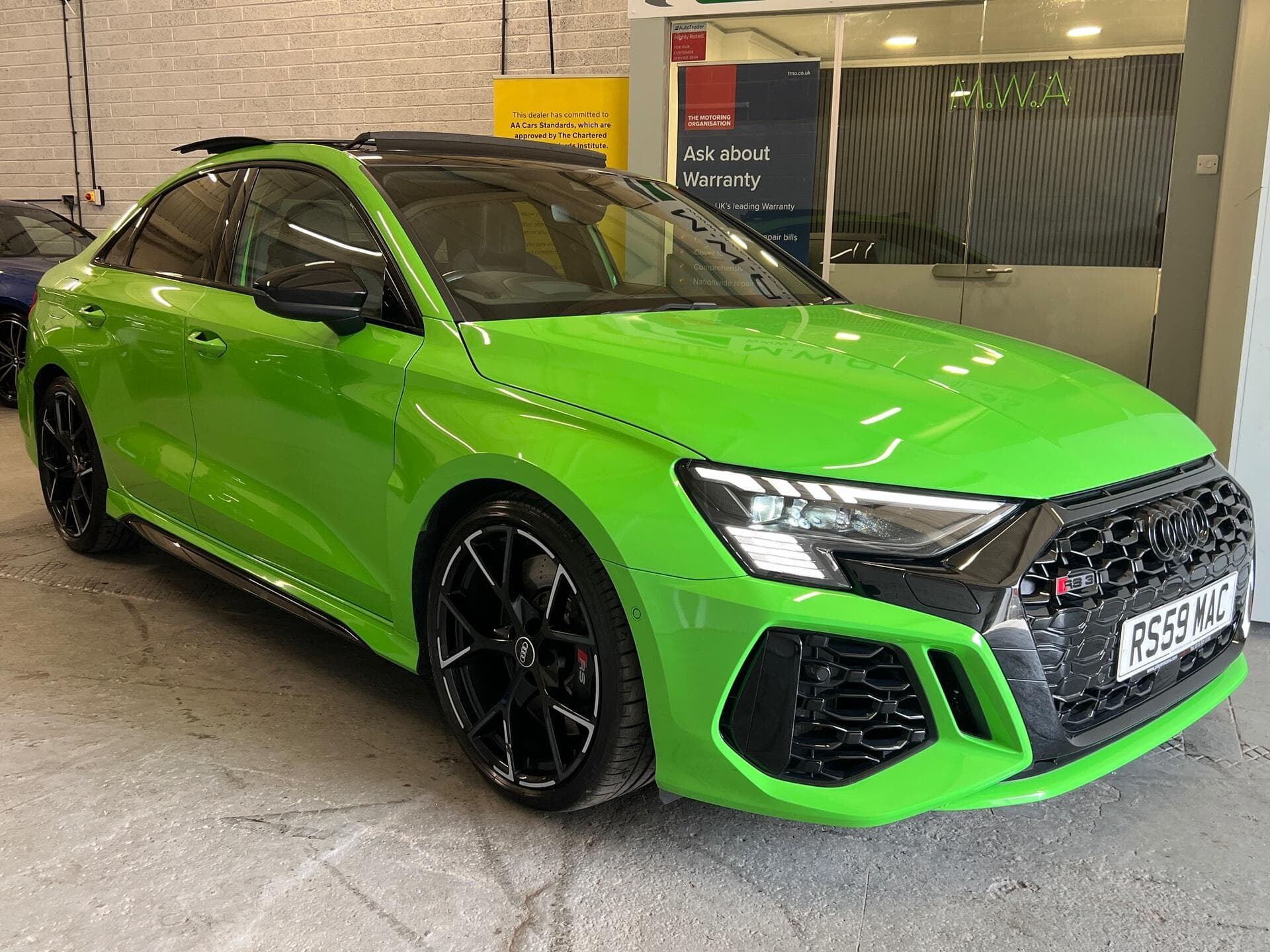 2022 Audi RS3 - Thumbnail 5