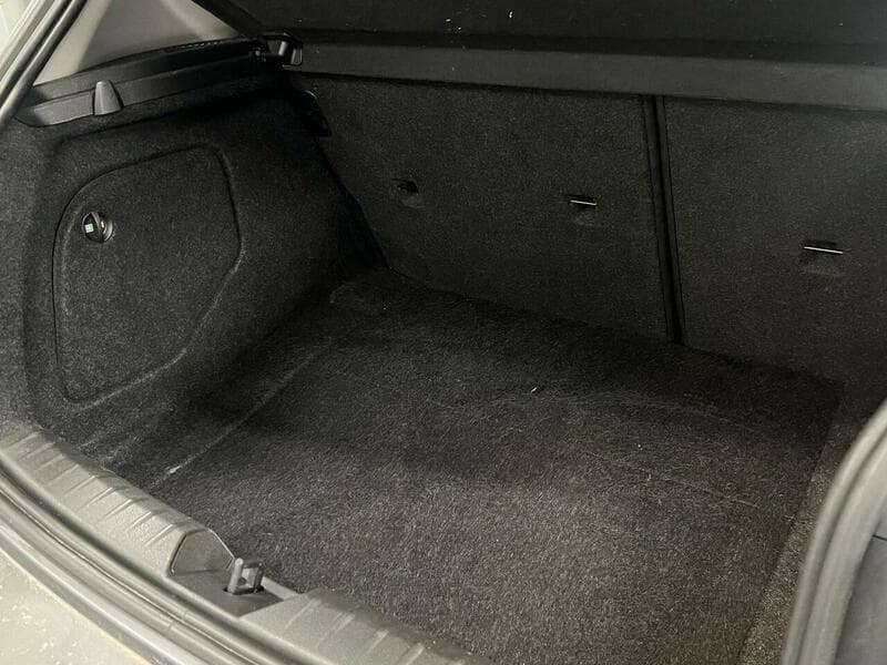 2014 BMW 1 Series - Thumbnail 56