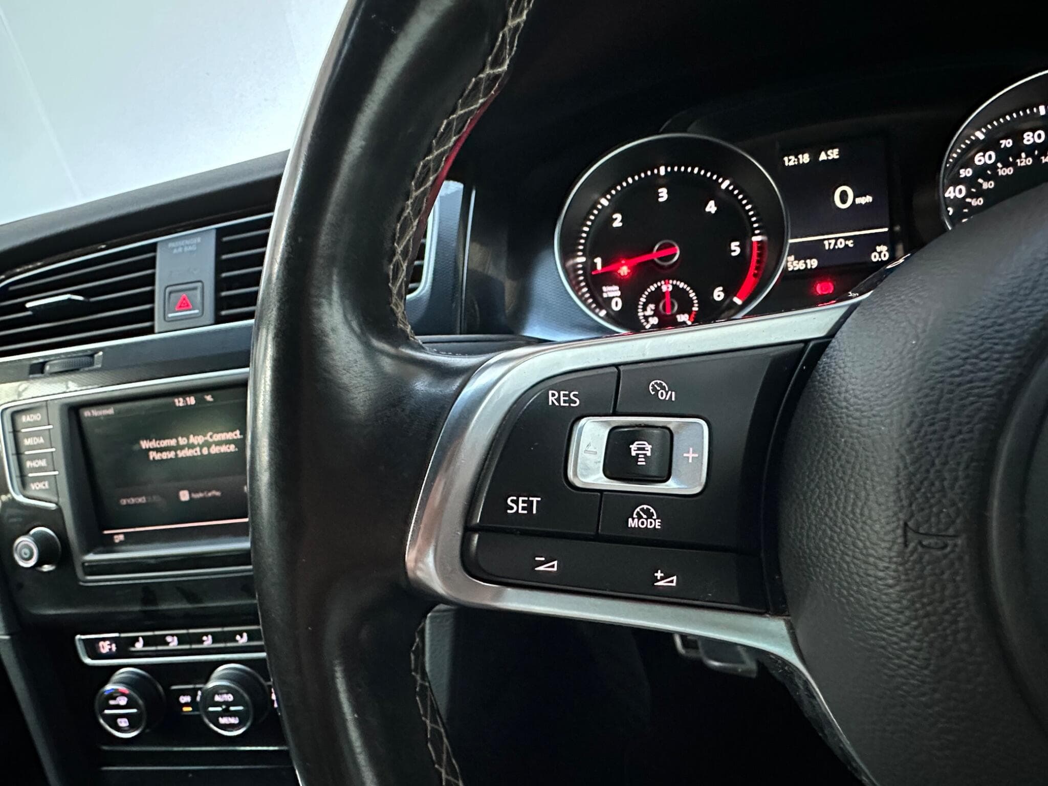 2015 Volkswagen Golf - Thumbnail 17