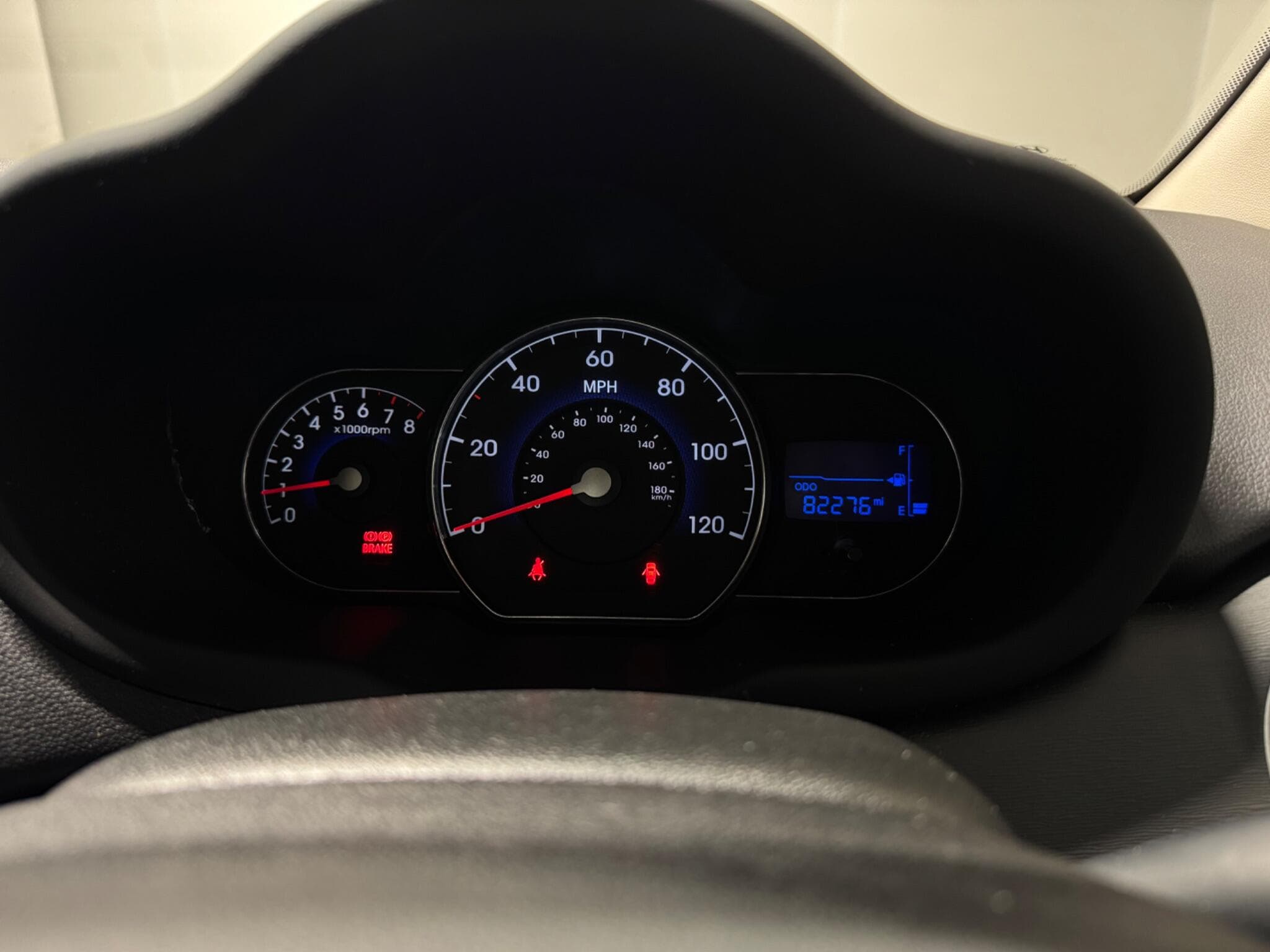 2013 Hyundai i10 - Thumbnail 10