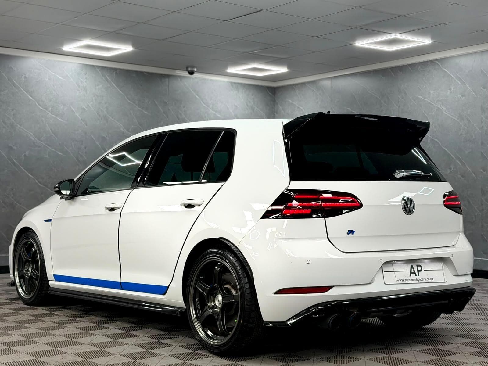 2019 Volkswagen Golf - Thumbnail 23
