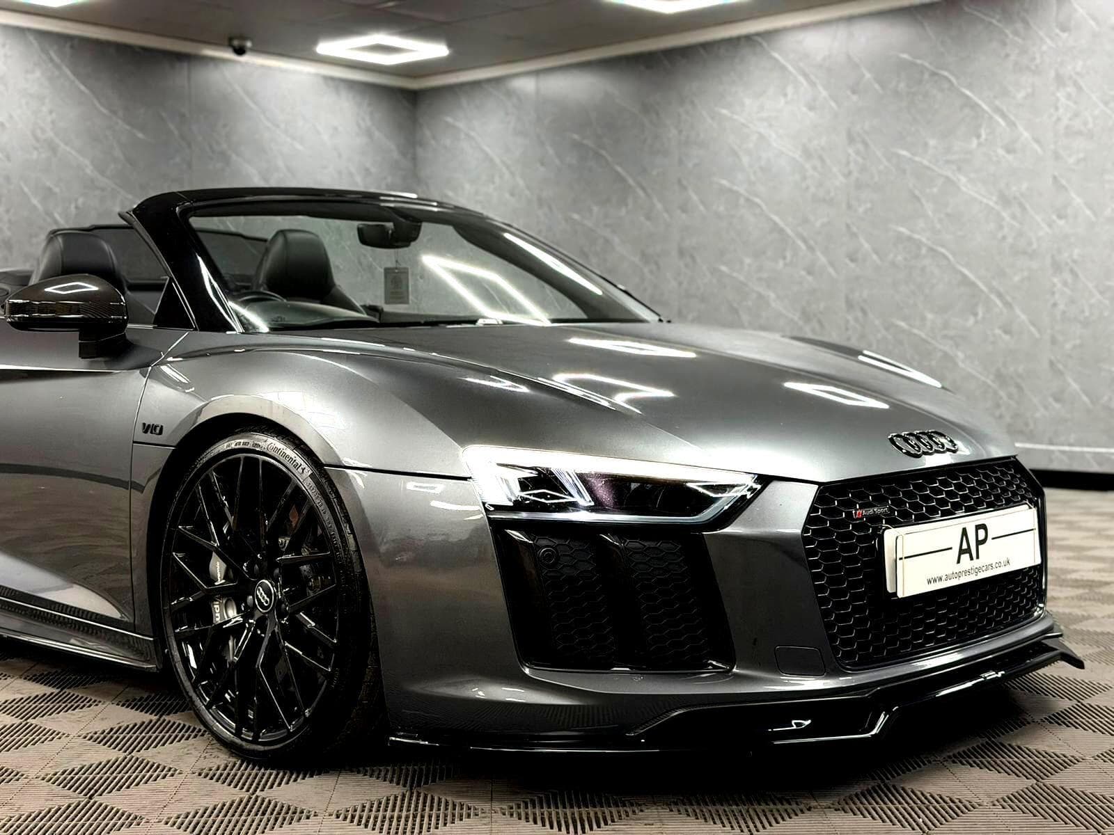 2018 Audi R8 - Thumbnail 44