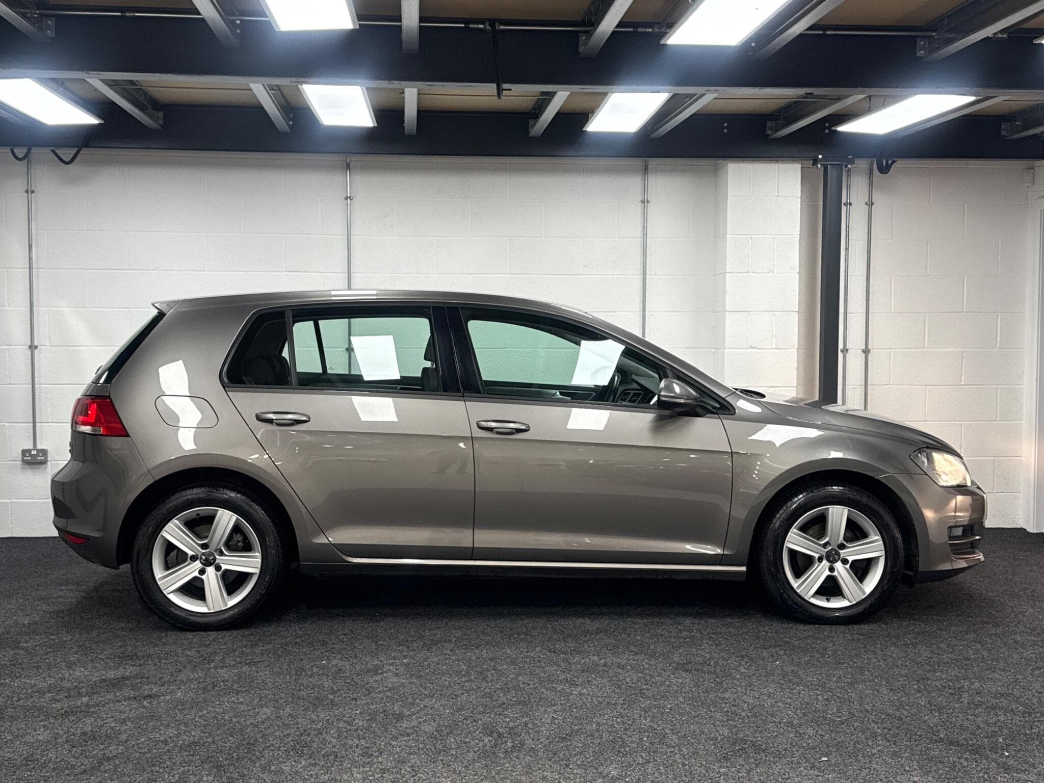 2014 Volkswagen Golf - Thumbnail 11
