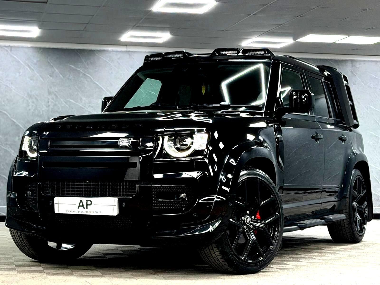 2024 Land Rover Defender 110 - Thumbnail 6