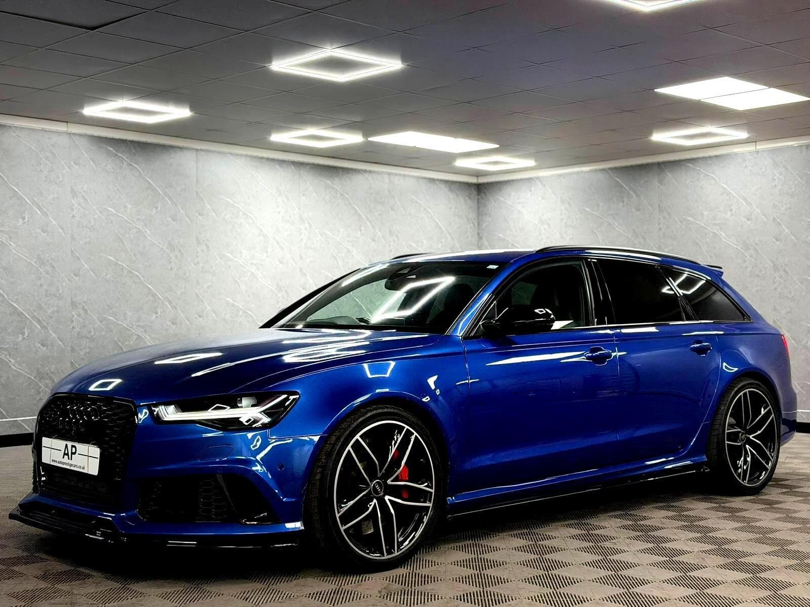 2016 Audi RS6 Avant - Thumbnail 15