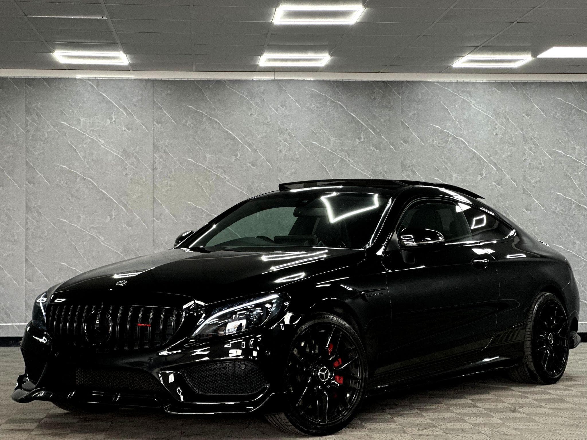 2017 Mercedes-Benz C Class - Thumbnail 3