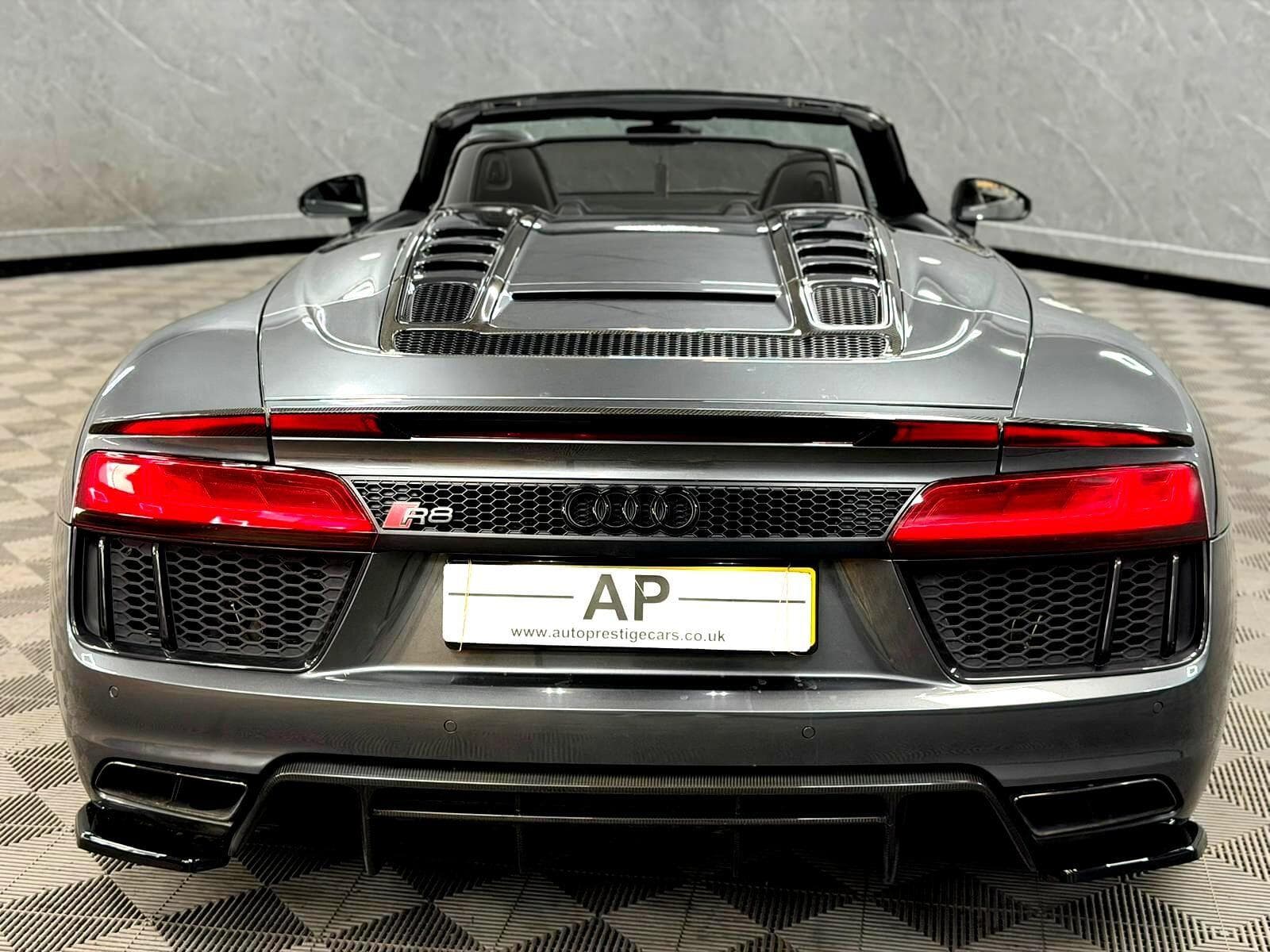 2018 Audi R8 - Thumbnail 35