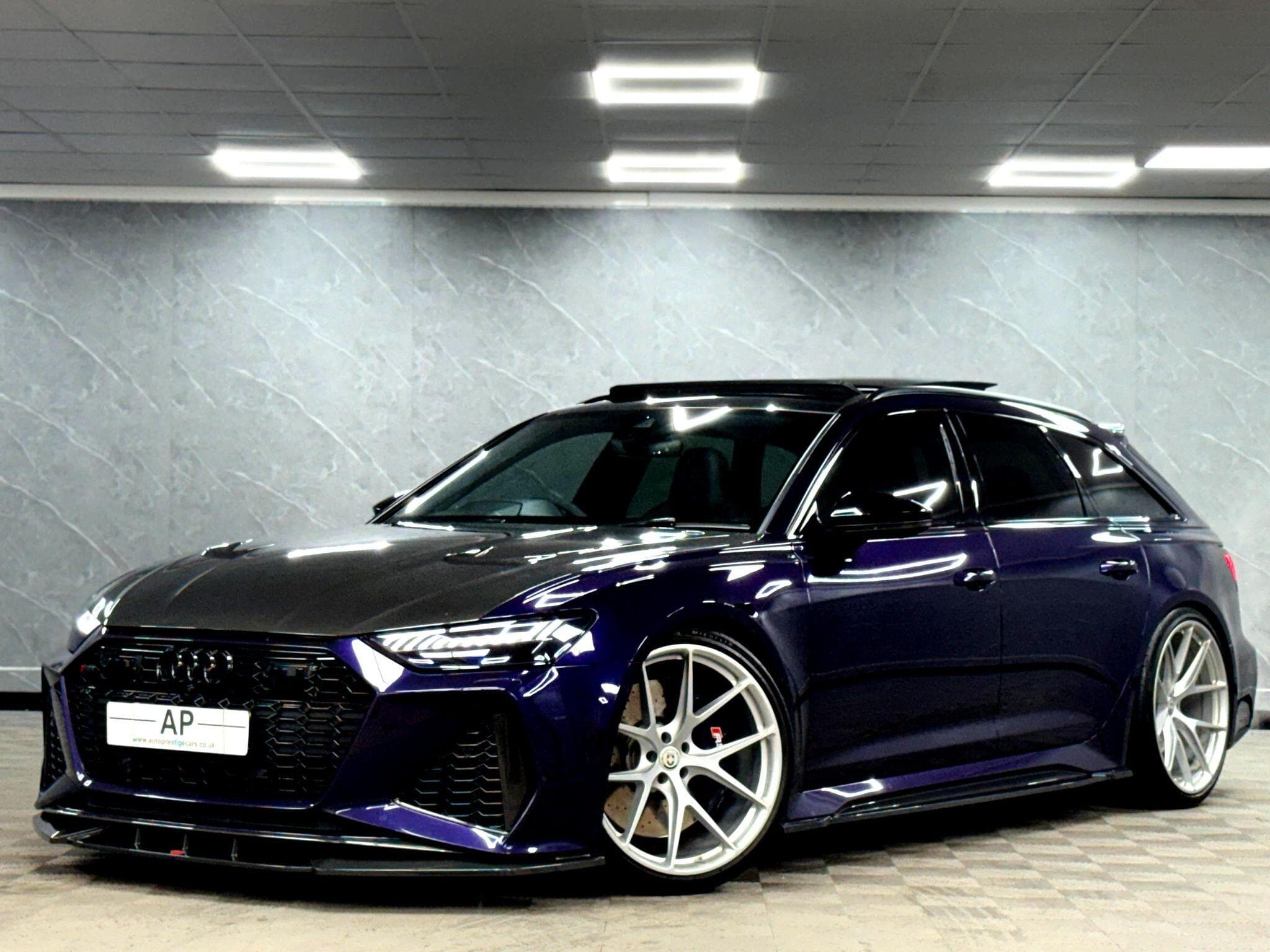 2020 Audi RS6 Avant - Thumbnail 12