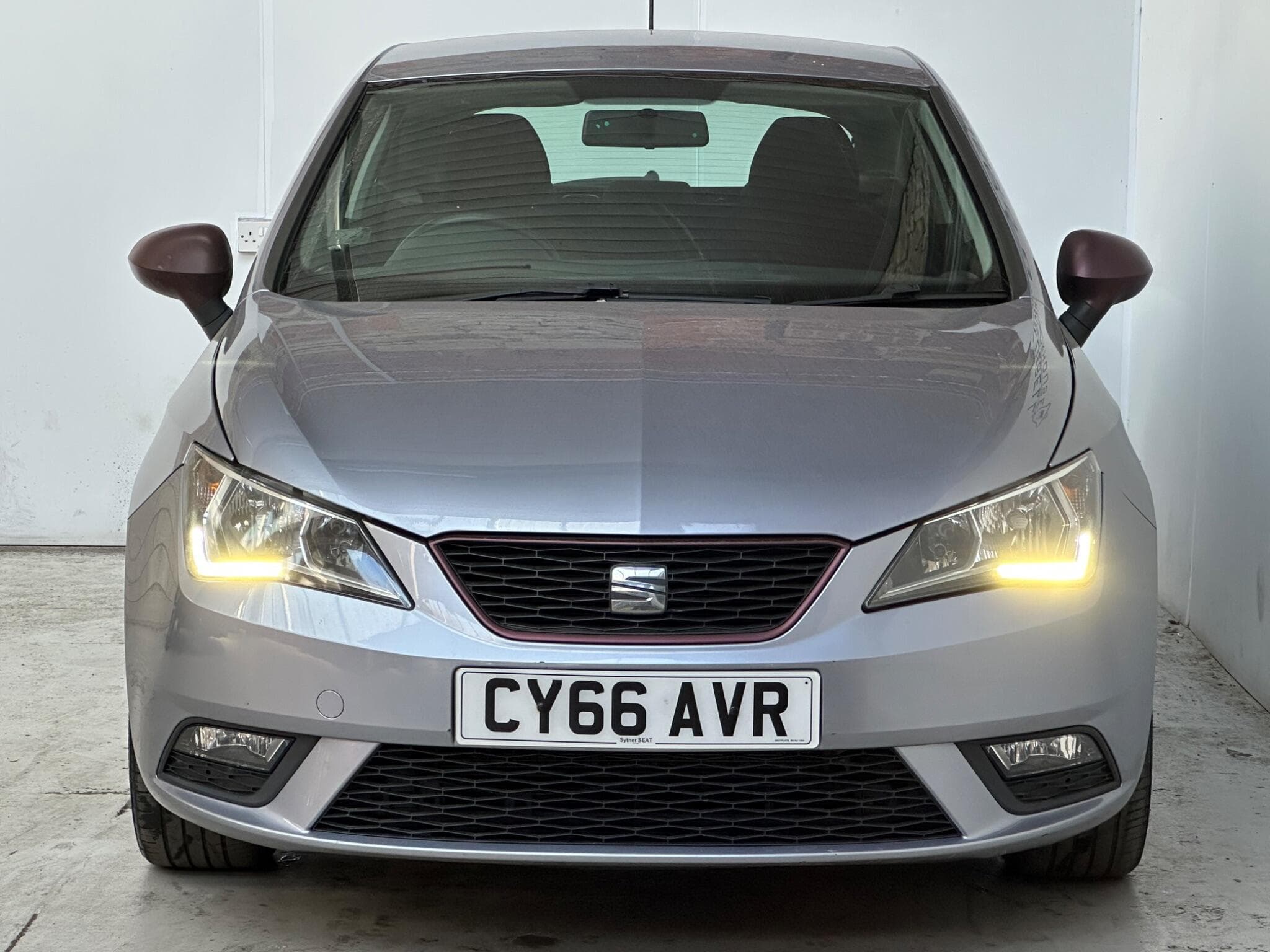 2016 SEAT Ibiza - Thumbnail 2