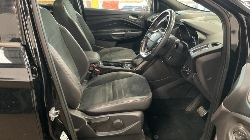 2019 Ford Kuga - Thumbnail 10