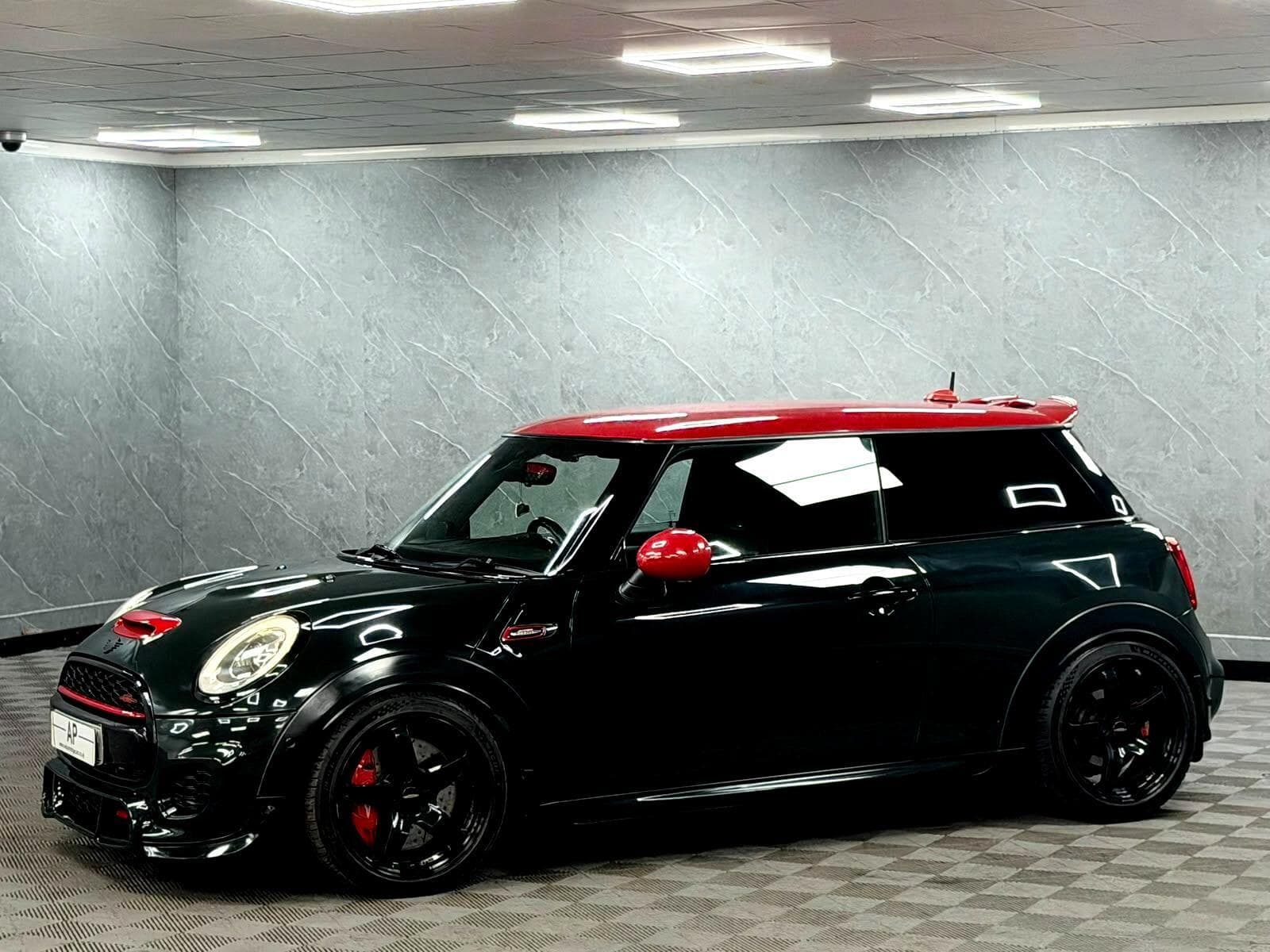 2015 MINI Hatch - Thumbnail 15