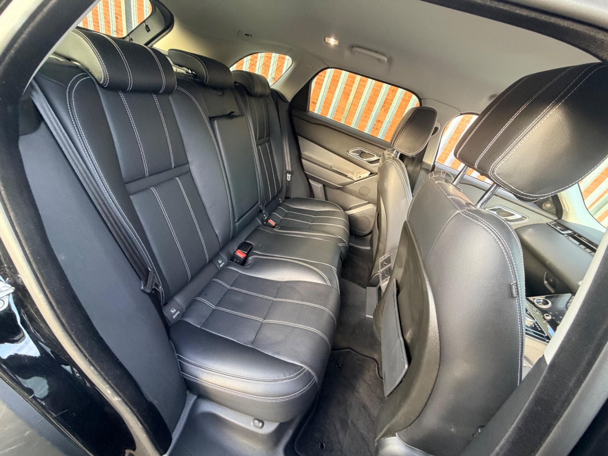 2018 Land Rover Range Rover Velar - Thumbnail 7