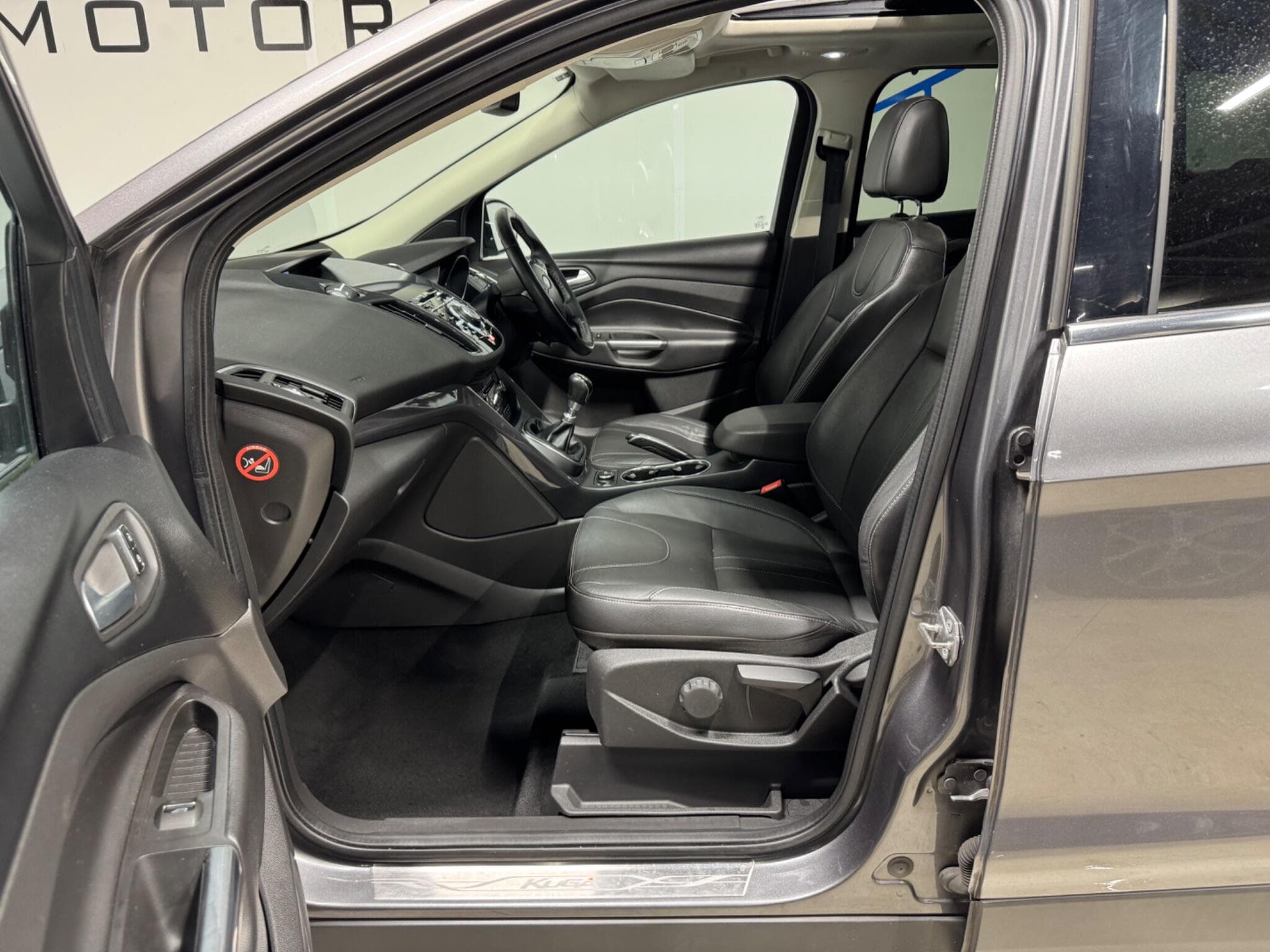 2013 Ford Kuga - Thumbnail 10