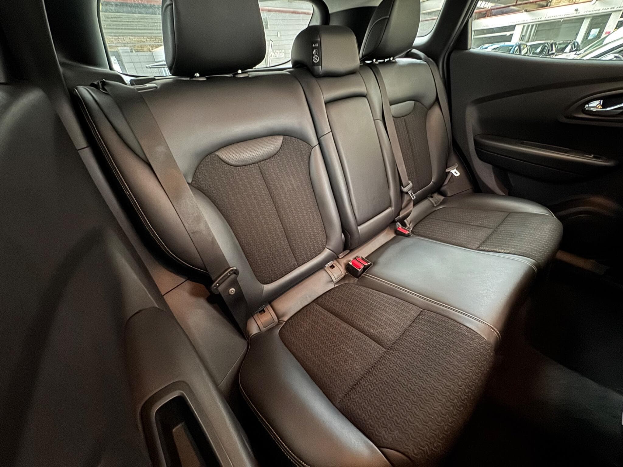 2018 Renault Kadjar - Thumbnail 12