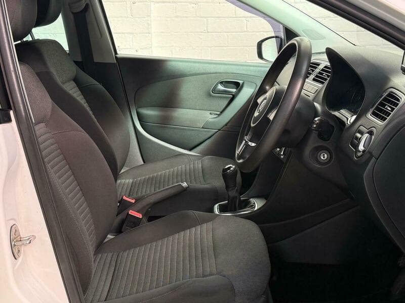 2014 Volkswagen Polo - Thumbnail 14