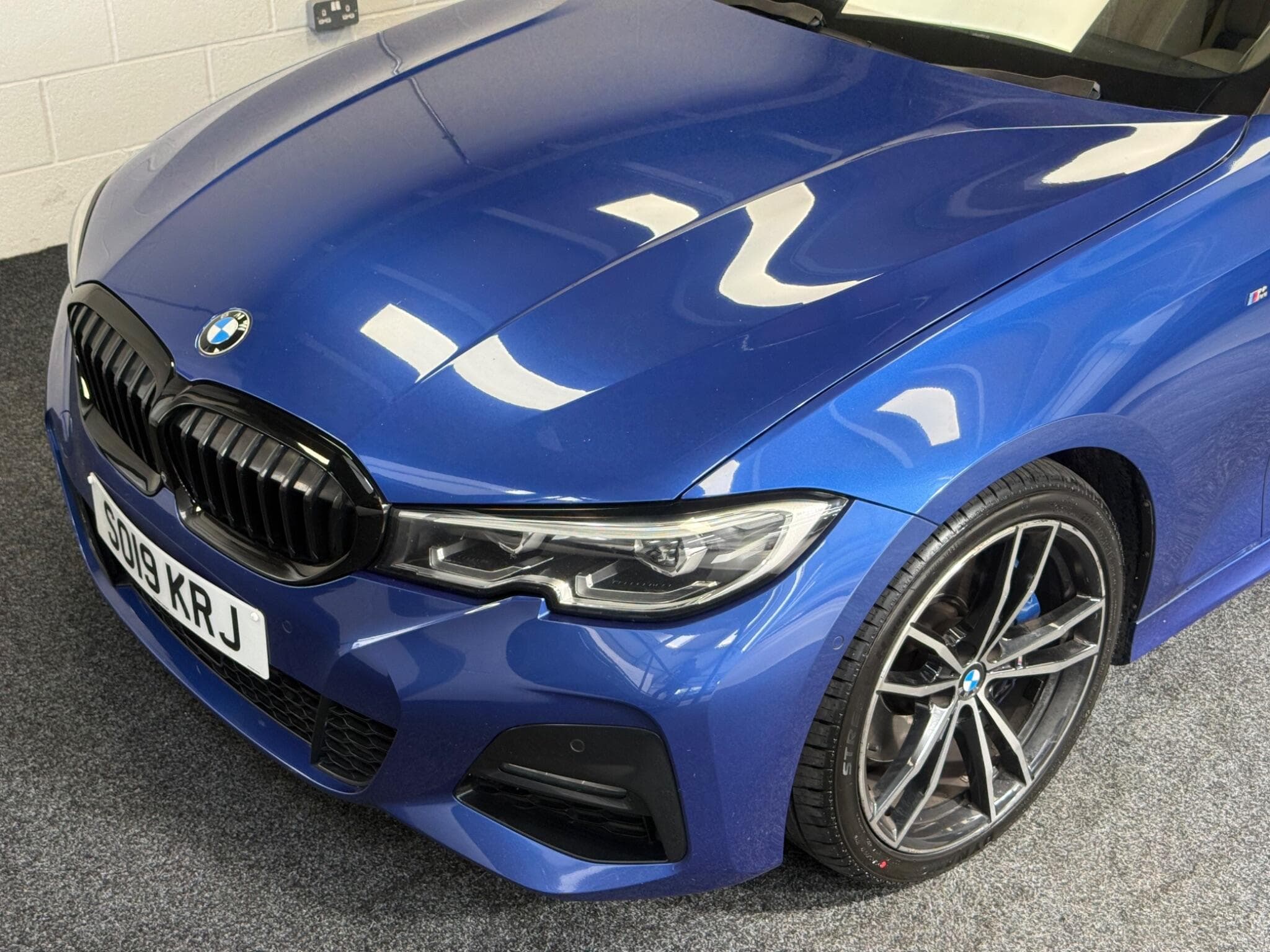 2019 BMW 3 Series - Thumbnail 55