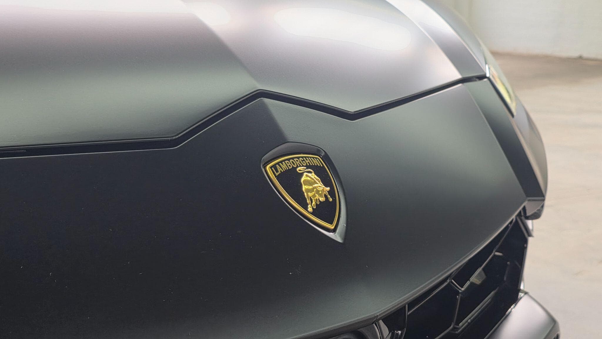 2021 Lamborghini Urus - Thumbnail 17