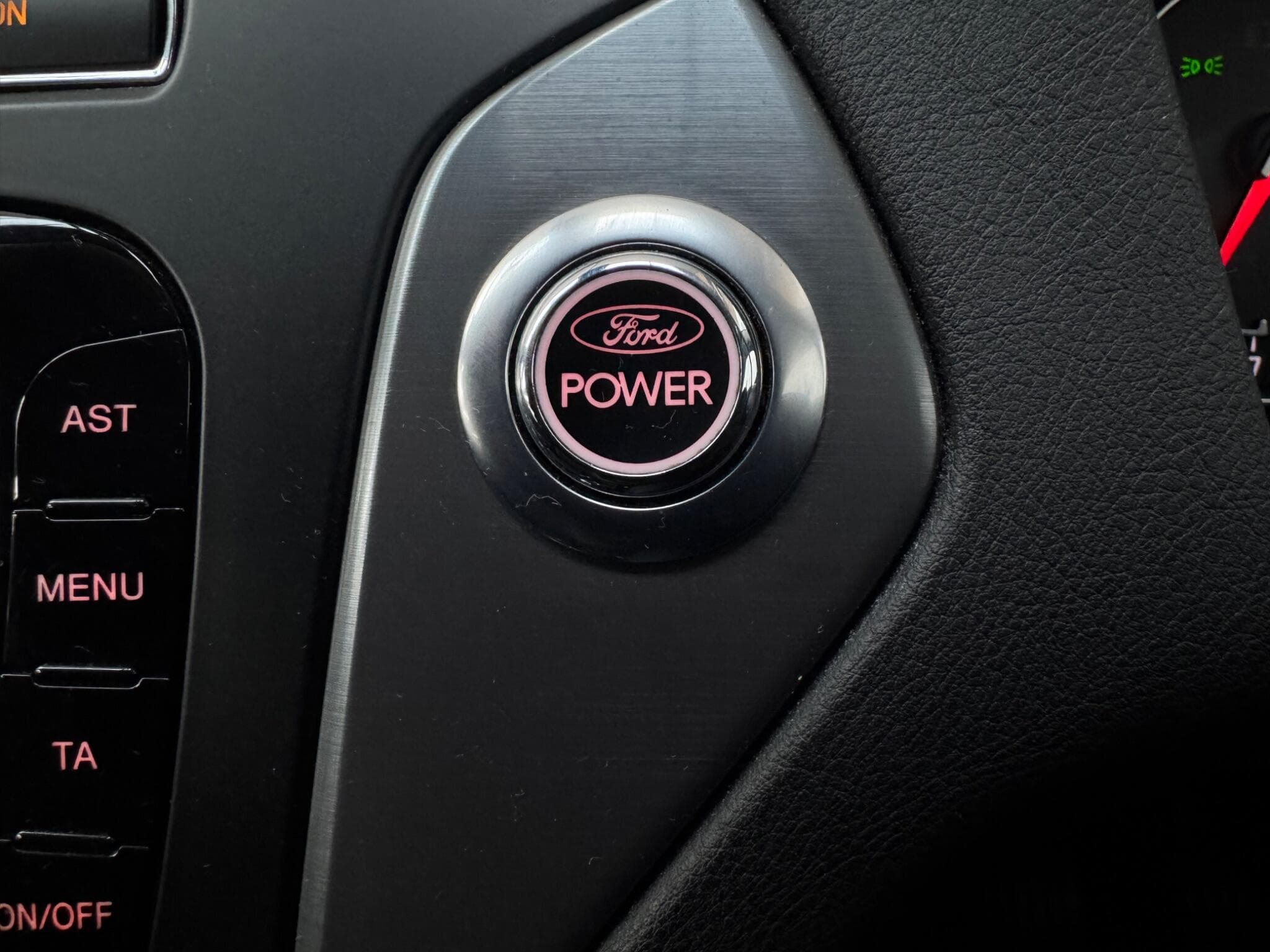 2011 Ford Mondeo - Thumbnail 17