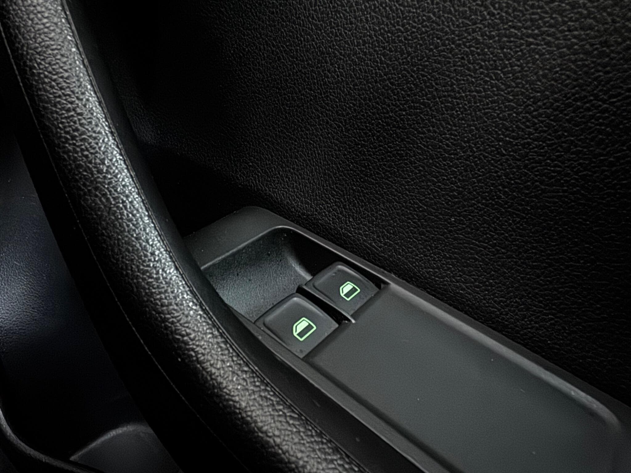 2014 Skoda Fabia - Thumbnail 21