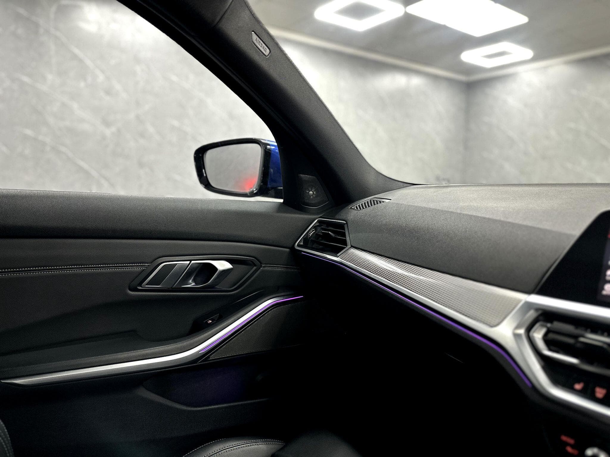 2019 BMW 3 Series - Thumbnail 40