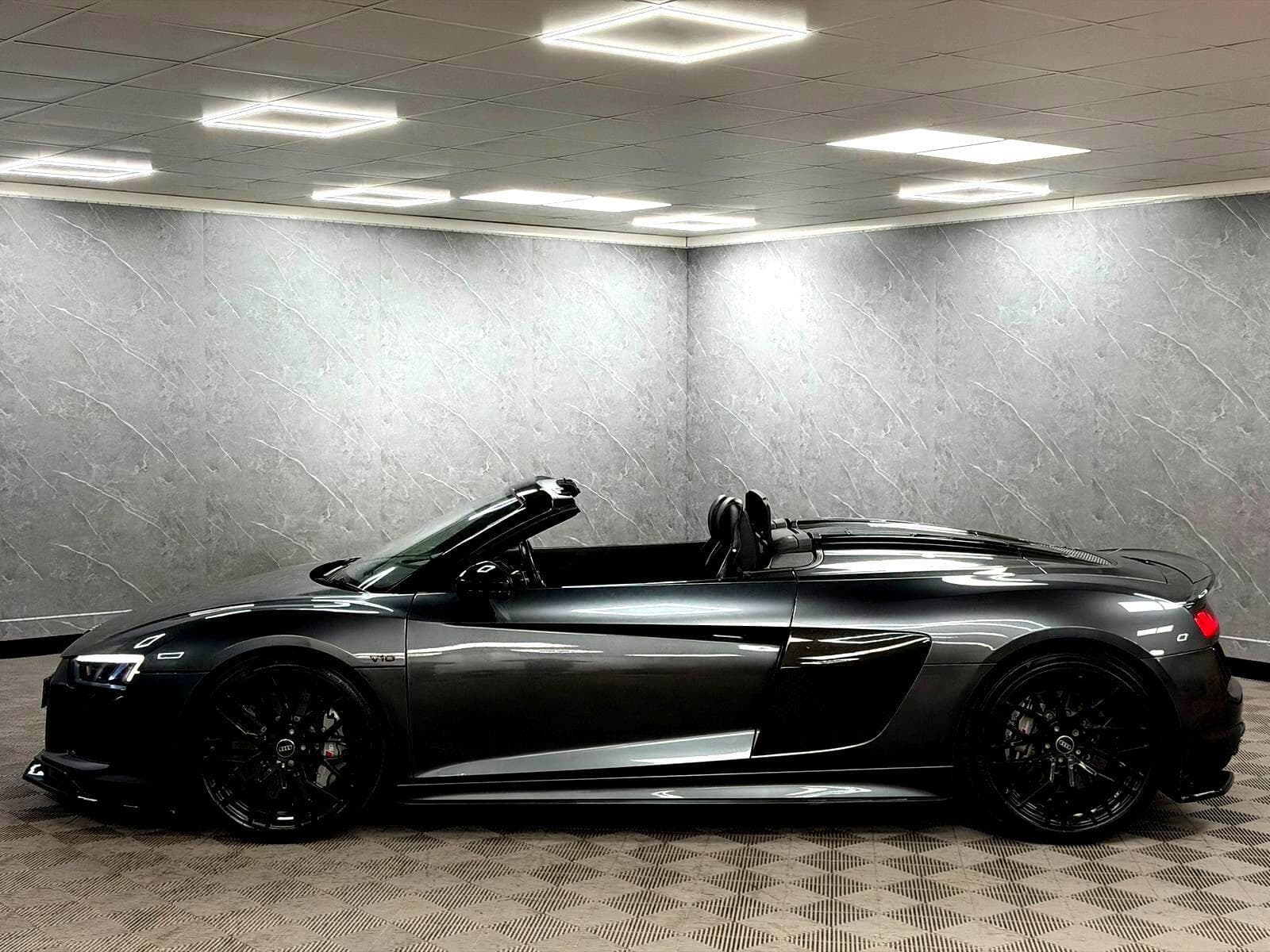 2018 Audi R8 - Thumbnail 31